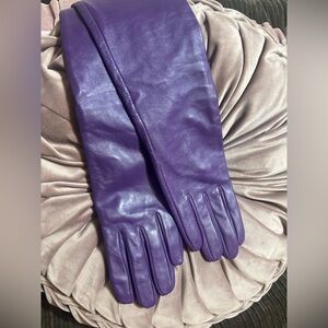 Sergio Hudson X Target: Elegant Purple Leather Gloves